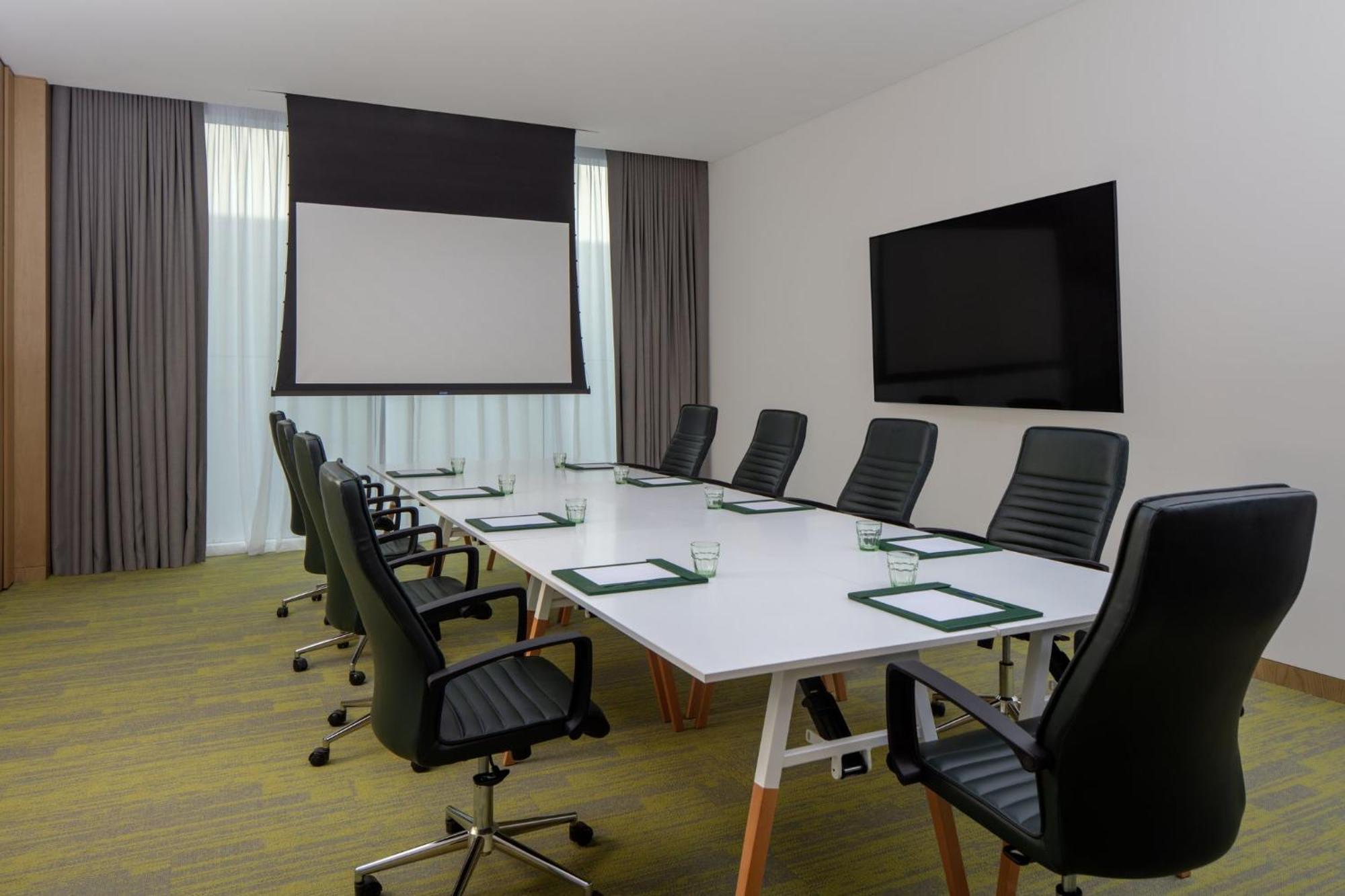 Holiday Inn Dubai Business Bay By Ihg Экстерьер фото