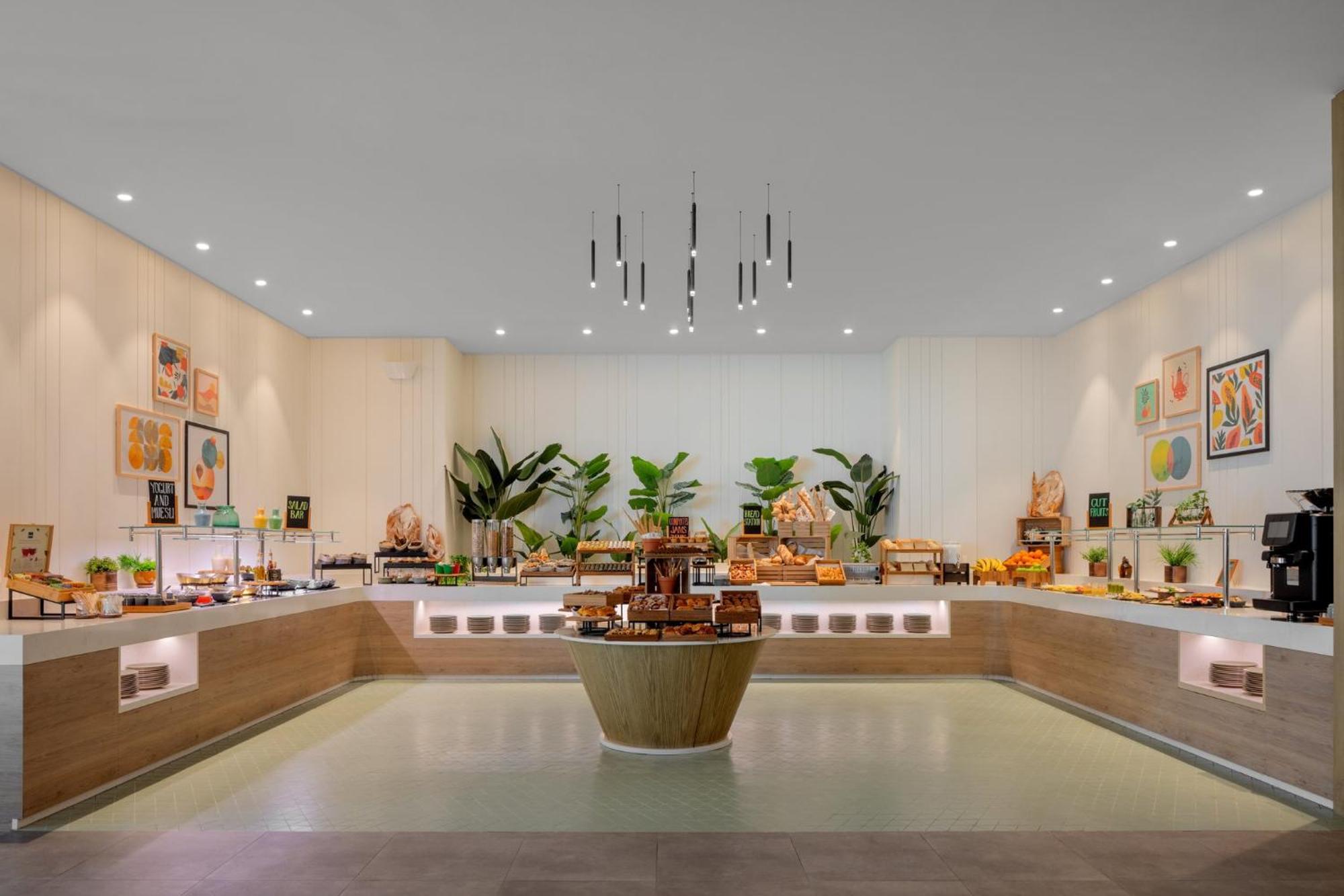 Holiday Inn Dubai Business Bay By Ihg Экстерьер фото