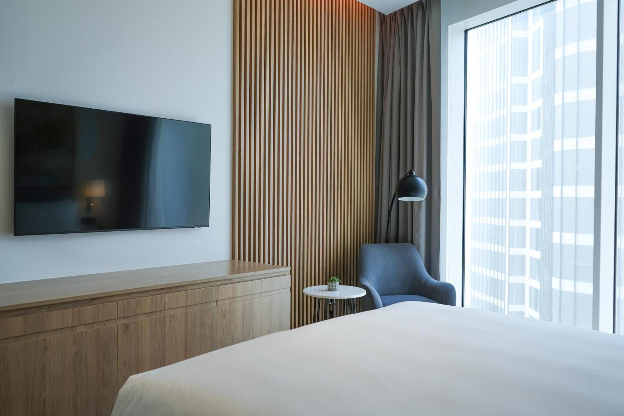 Holiday Inn Dubai Business Bay By Ihg Экстерьер фото